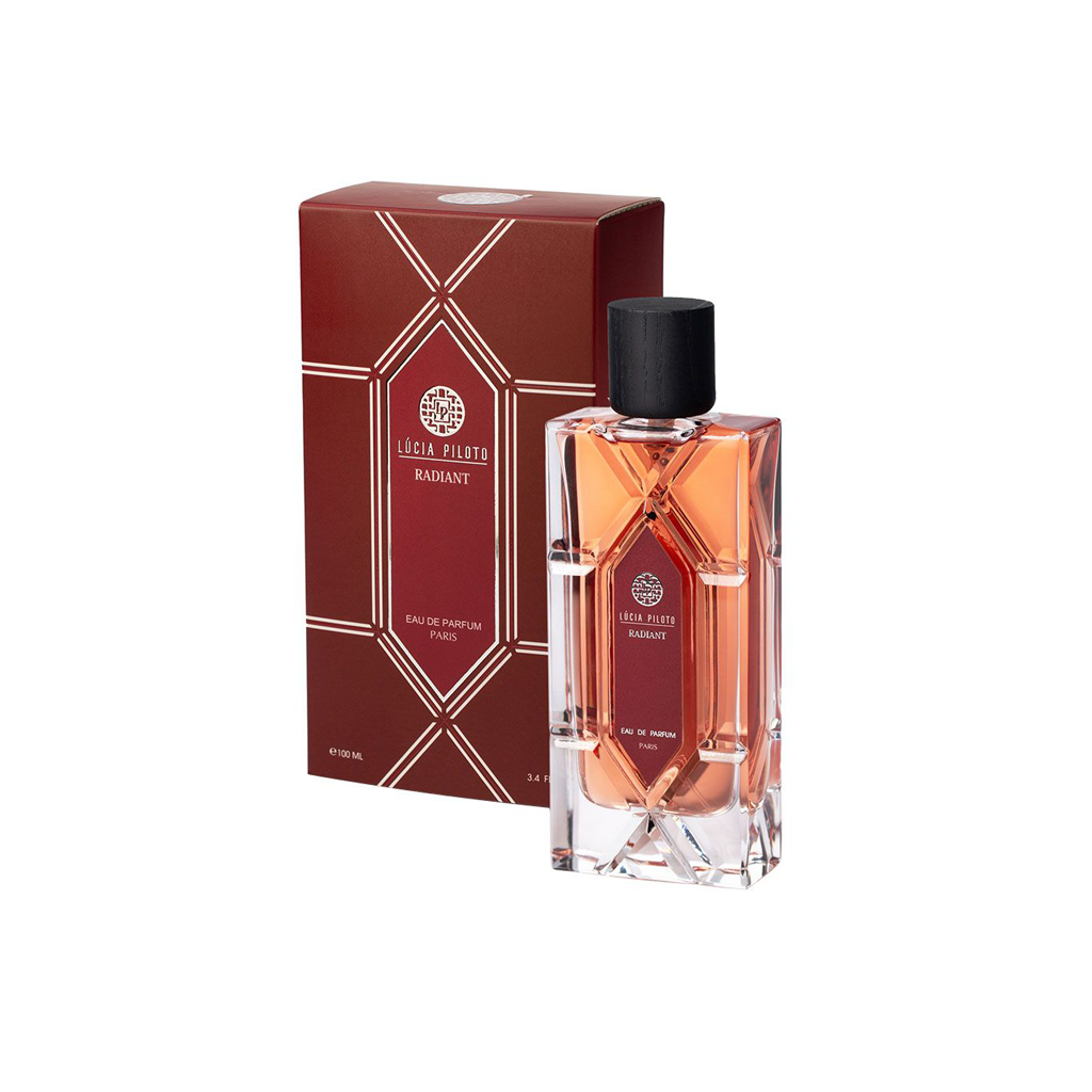 RADIANT-LUCIA-PILOTO1