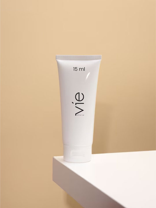 کرم ضد چروک روز سایز مسافرتیVIE.jpg