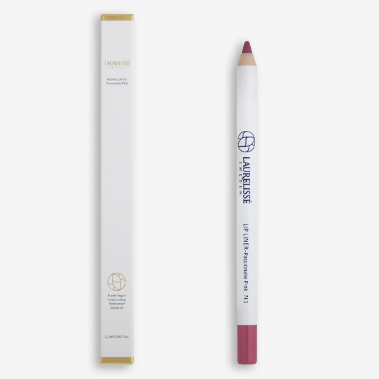 LAURELISSE RICH BEIGE LIP LINER NO.743.jpeg