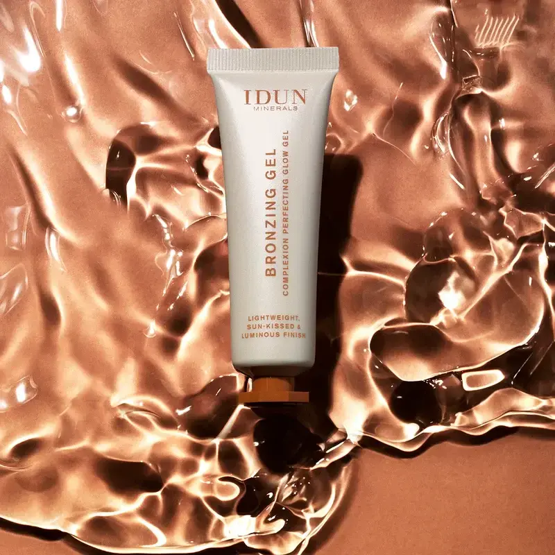 IDUNMinerals_Bronzing_Gel_Sunrise_7340074716319_P3.webp