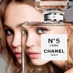 1-Chanel-n-5-LEau-Lily-Rose-Depp