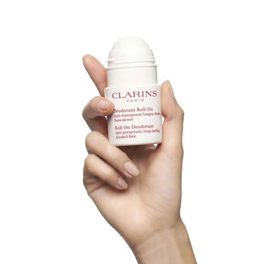 6-clarins-gentle-roll-on-deodorant-1-min-750x750-1.jpg