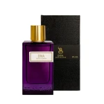 Diva-with-Box-1-scaled