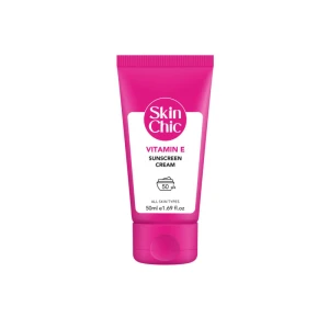 ضدآفتاب SPF 50 حاوی ویتامین E اسکین شیک