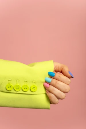 8 رنگ لاک برای استقبال از تابستان